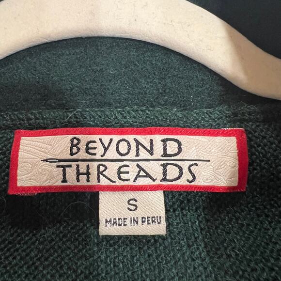 Beyond Threads Asymmetrical Cardigan Small Hunter Green Alpaca Wool Peru - Picture 3 of 9